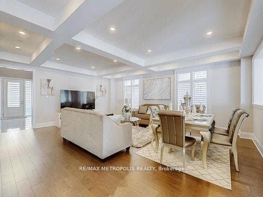 126 Silk Twist Drive, East Gwillimbury, ON L9N 0W1, East Gwillimbury, ON — photo 4 of 35