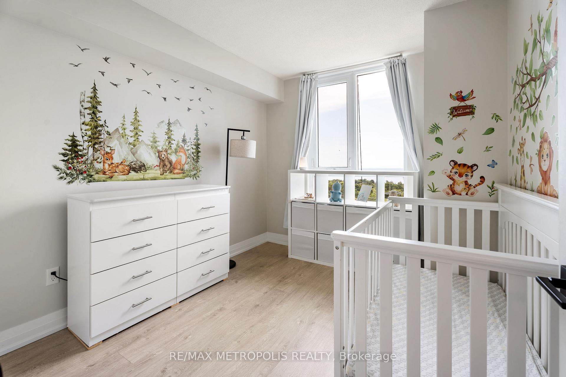 3233 Eglinton Avenue E 1707, Toronto E08, ON M1J 3N6, Toronto E08, ON — photo 4 of 37