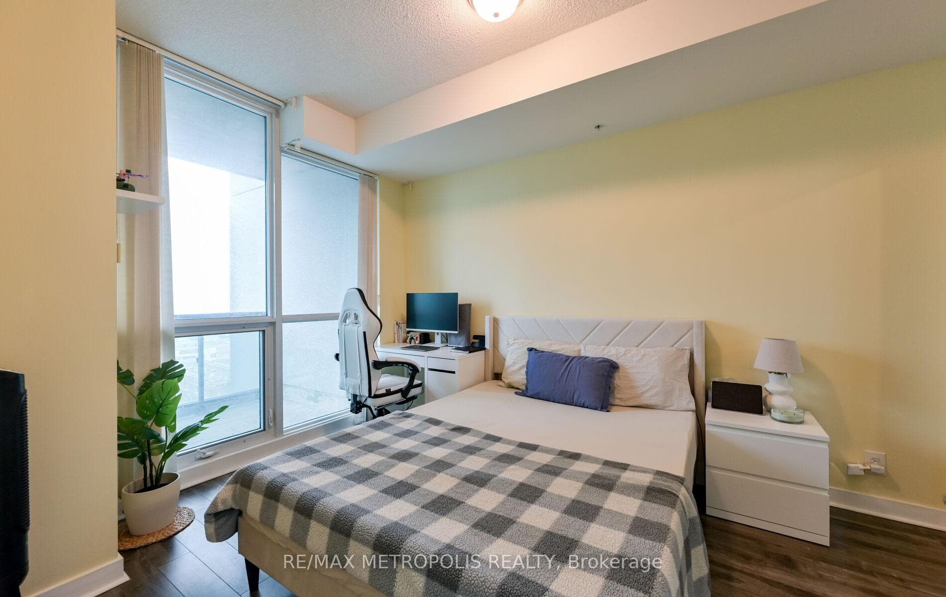 3985 Grand Park Drive 1004, Mississauga, ON L5B 0H8, Mississauga, ON — photo 21 of 43