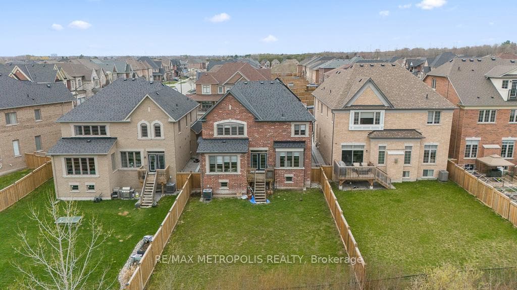 42 Blenheim Circle, Whitby, ON L1P 0E2, Whitby, ON — photo 28 of 31