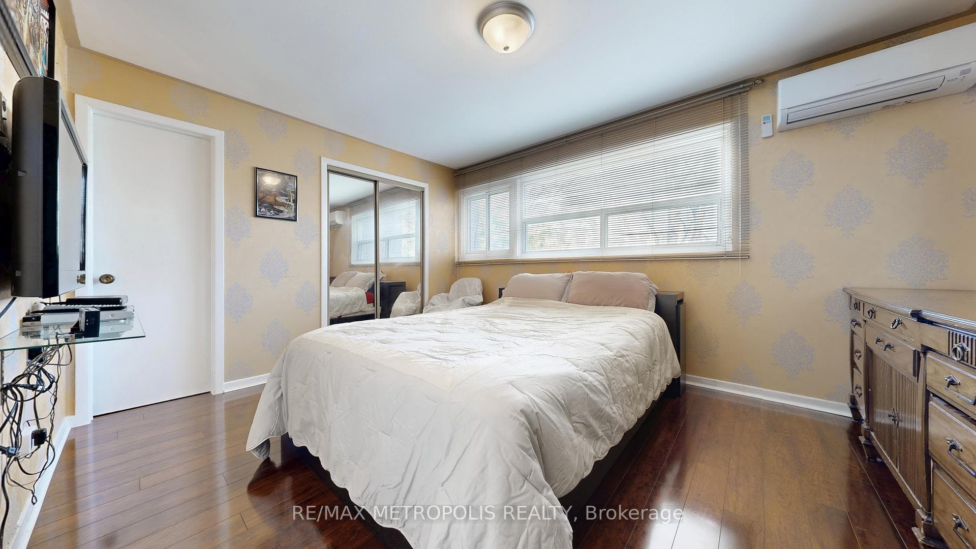13 Candy Court Way 13, Toronto C07, ON M2R 2Y7, Toronto C07, ON — photo 14 of 34