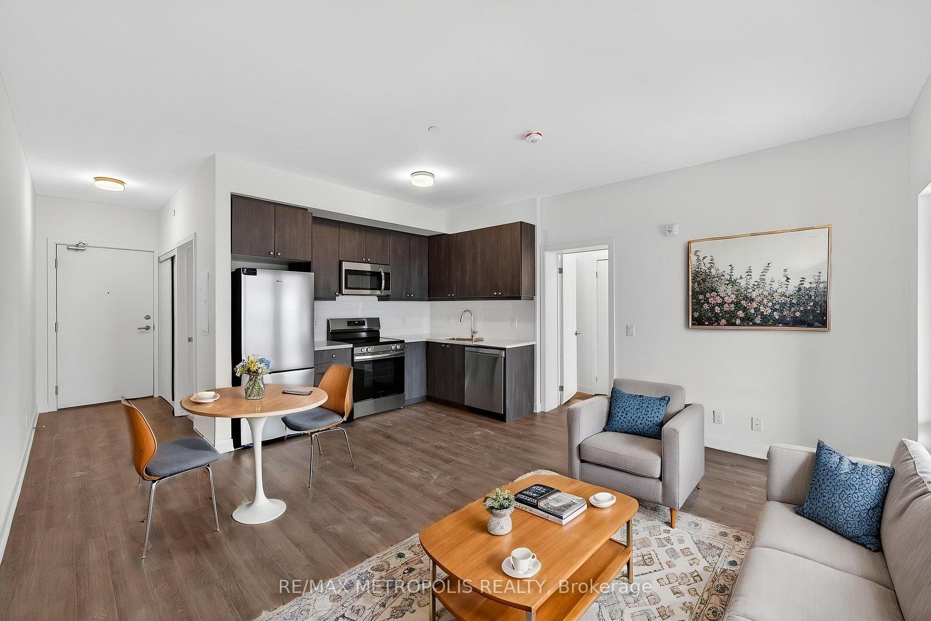 51 Clarington Boulevard 602, Clarington, ON L1C 0H6, Clarington, ON — photo 1 of 16