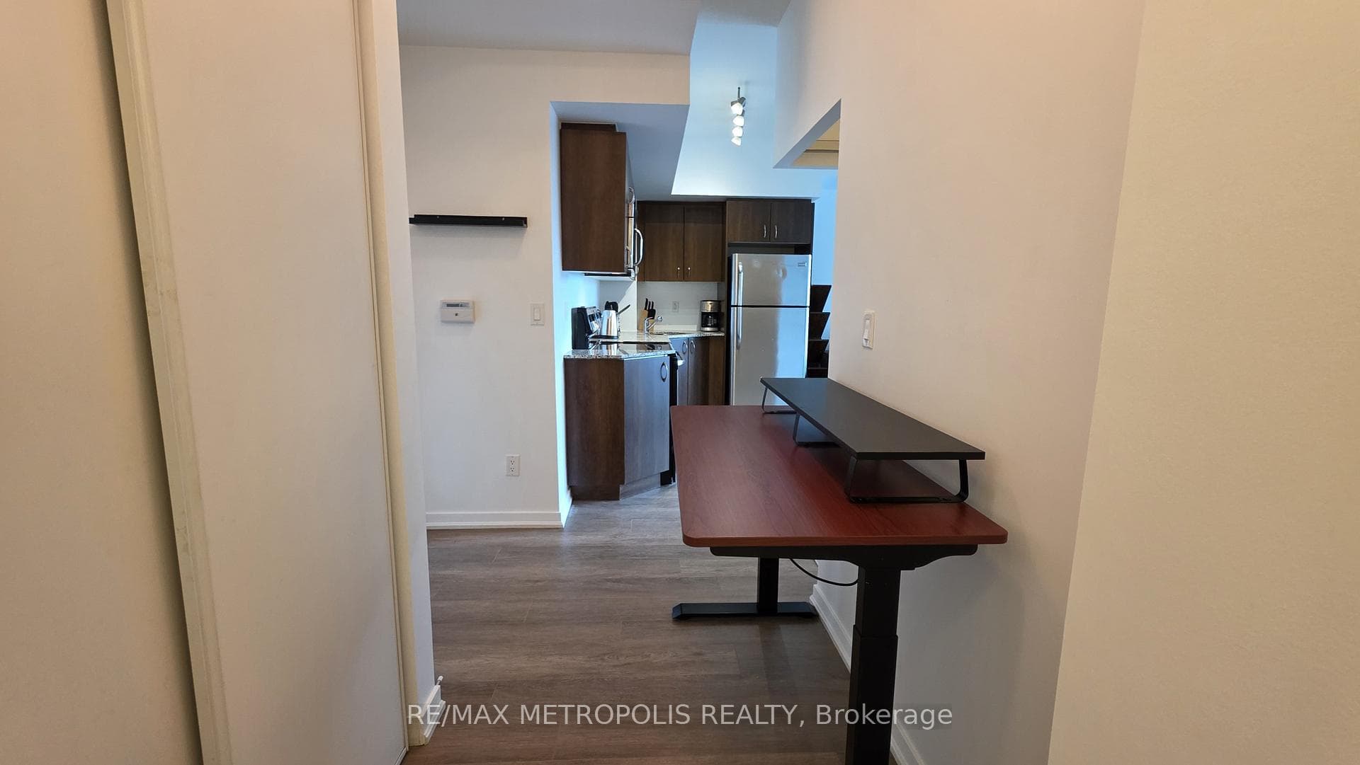 55 East Liberty Street 813, Toronto C01, ON M6K 3P9, Toronto C01, ON — photo 9 of 28