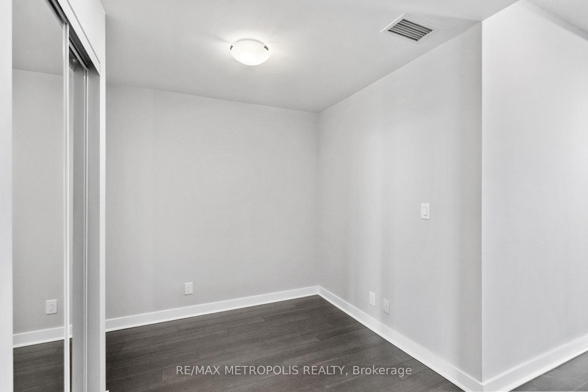 3985 Grand Park Drive 305, Mississauga, ON L5B 0H8, Mississauga, ON — photo 19 of 27