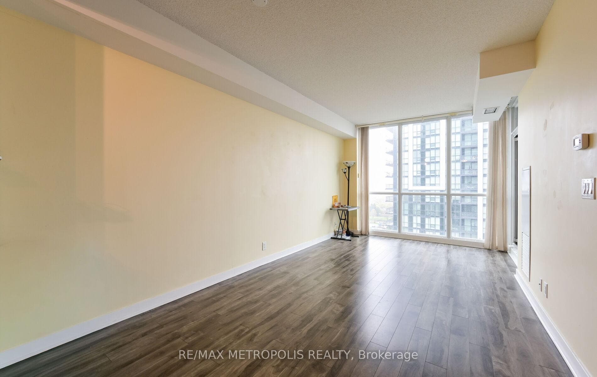 3985 Grand Park Drive 1004, Mississauga, ON L5B 0H8, Mississauga, ON — photo 25 of 43