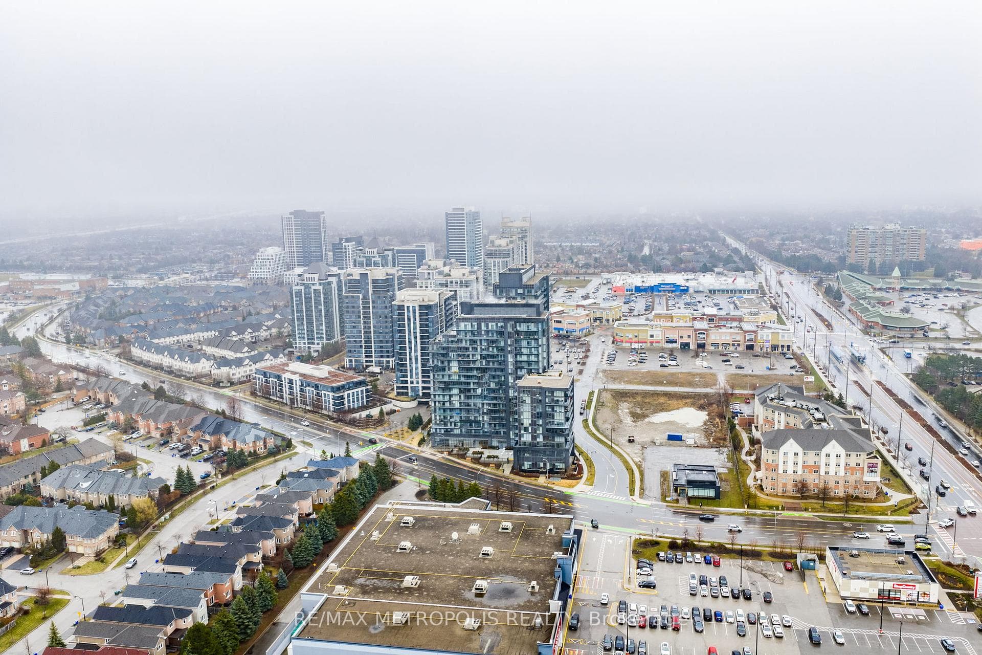 10 Gatineau Drive 509W, Vaughan, ON L4J 0L2, Vaughan, ON — photo 1 of 33