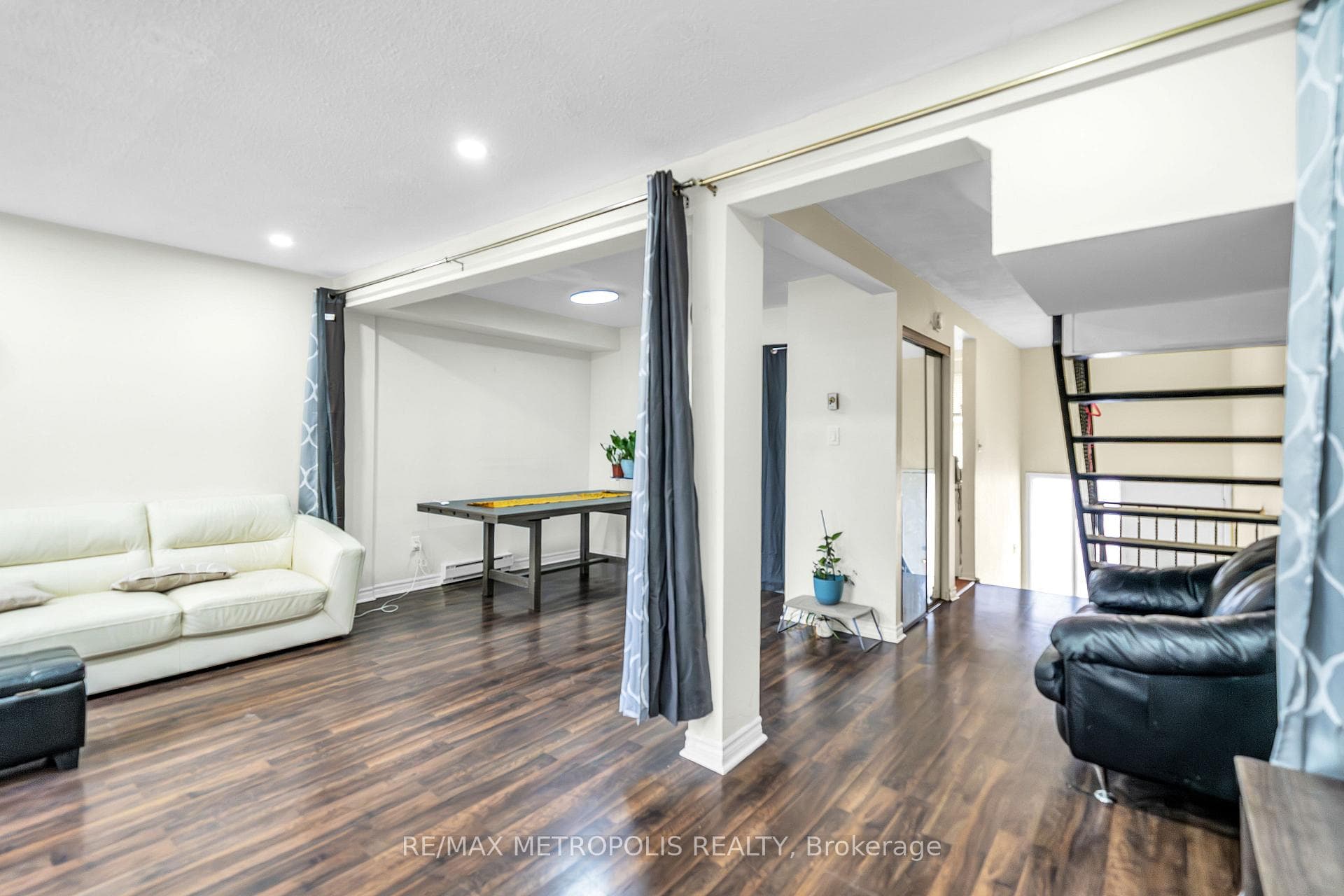 175 Trudelle Street 15, Toronto E08, ON M1J 3K5, Toronto E08, ON — photo 7 of 49