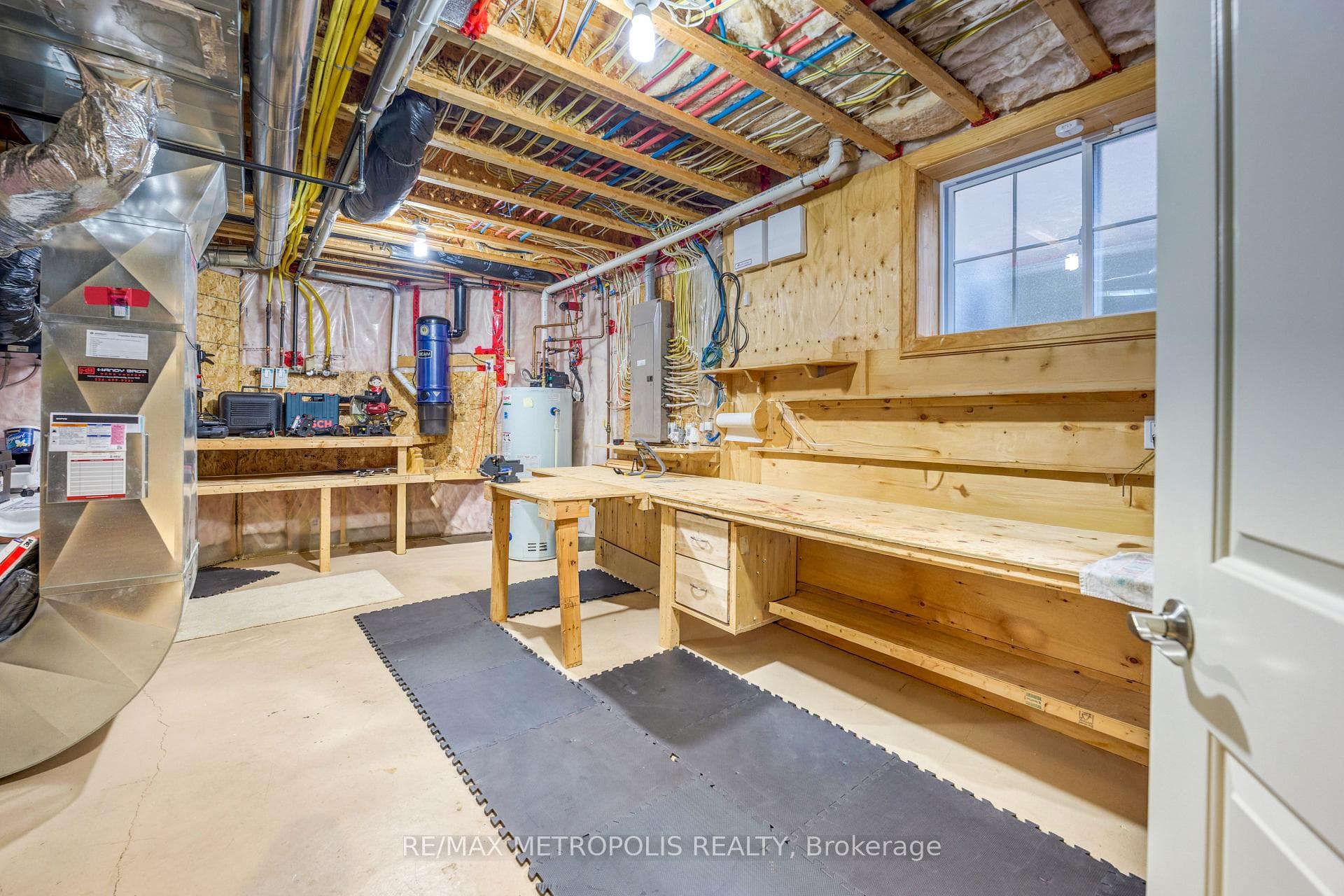 1221 Mike Weir Drive, Sarnia, ON N0N 1C0, Sarnia, ON — photo 32 of 49