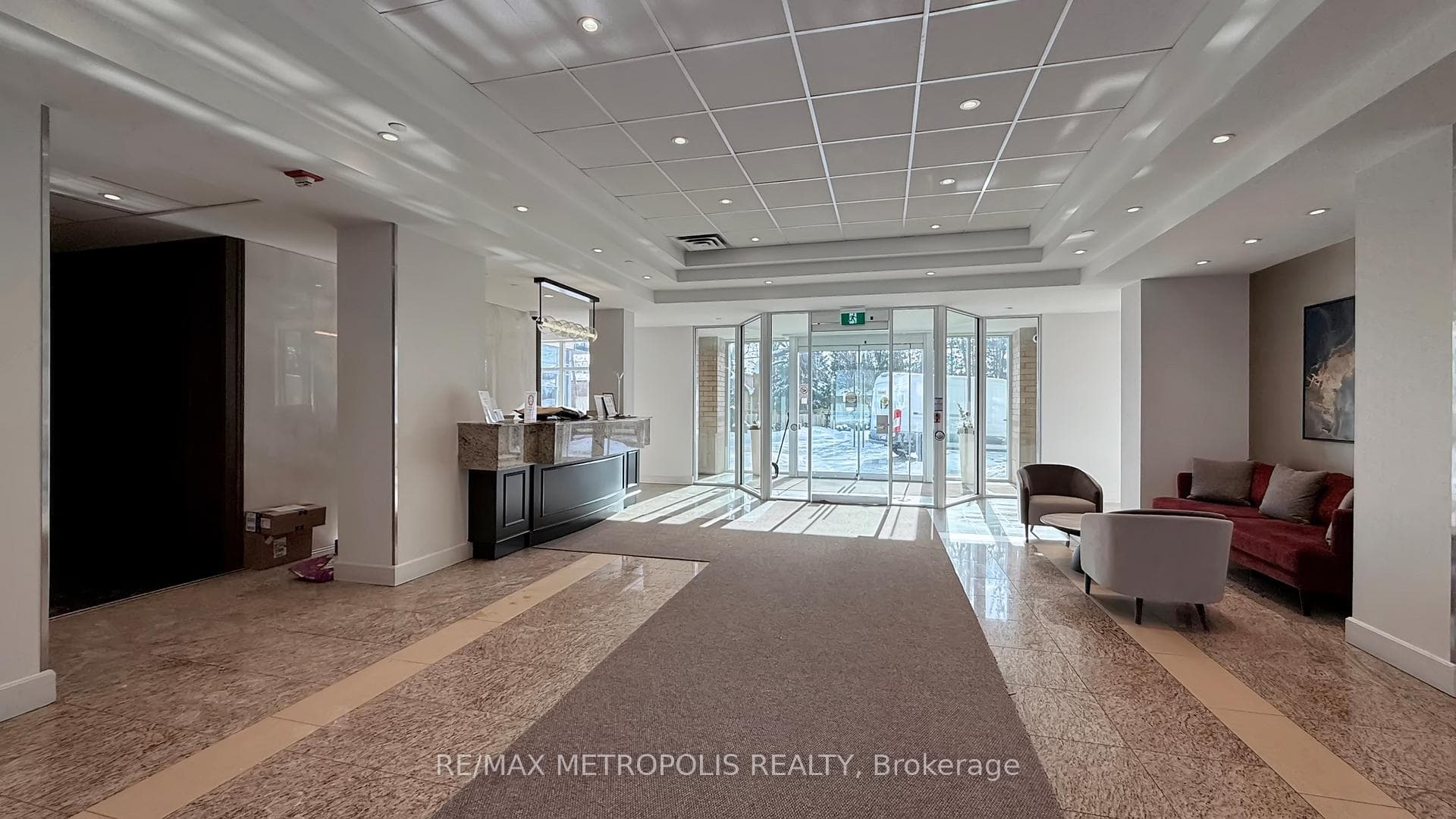 701 Sheppard Avenue W 228, Toronto C06, ON M3H 0B2, Toronto C06, ON — photo 32 of 50