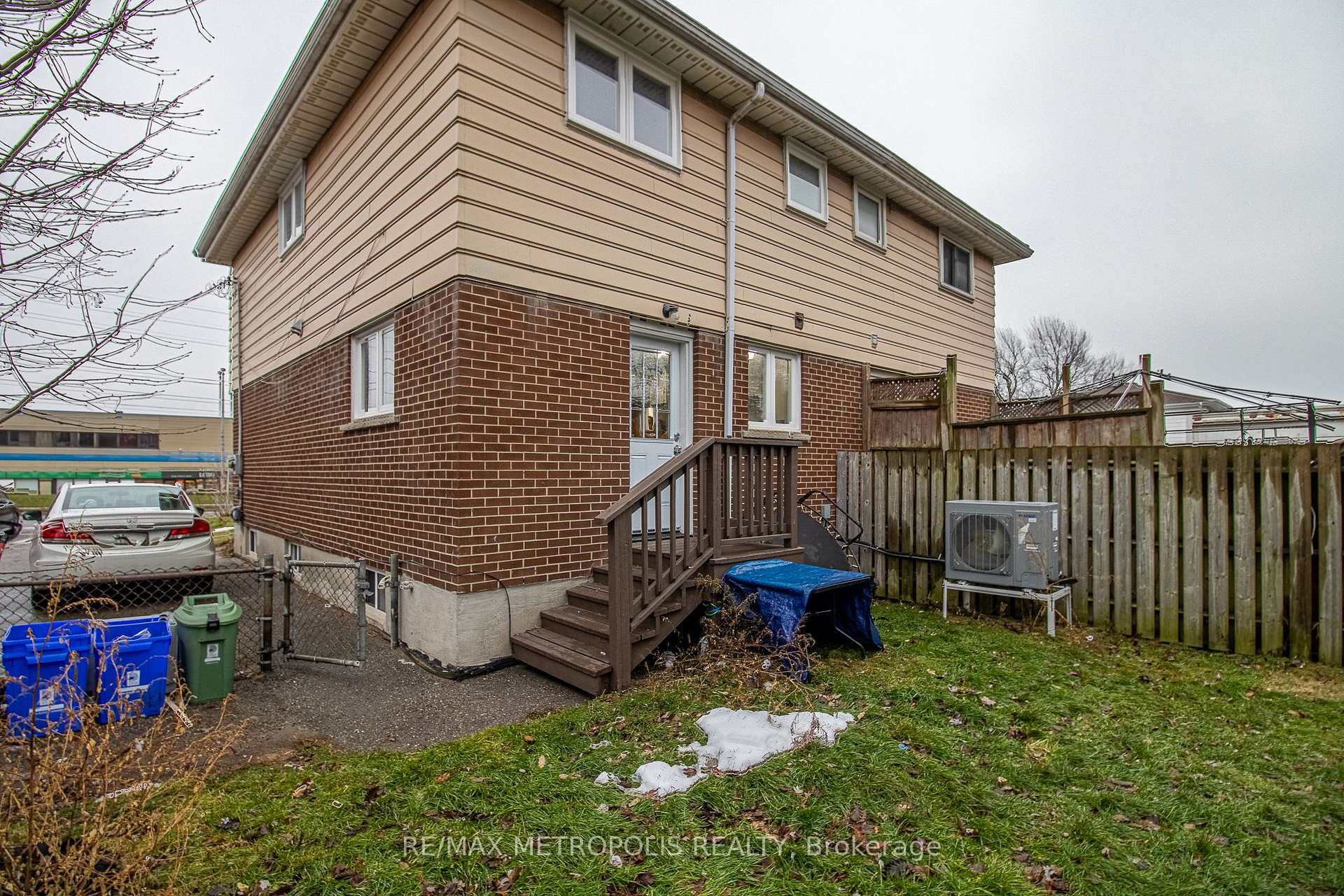 1098 Cedar Street, Oshawa, ON L1J 3R9, Oshawa, ON — photo 15 of 51