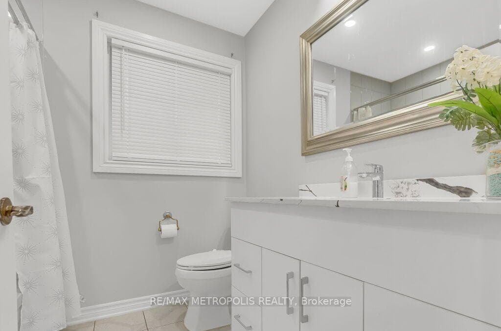 100 Warren Road, Kitchener, ON N2M 4T4, Kitchener, ON — photo 28 of 37