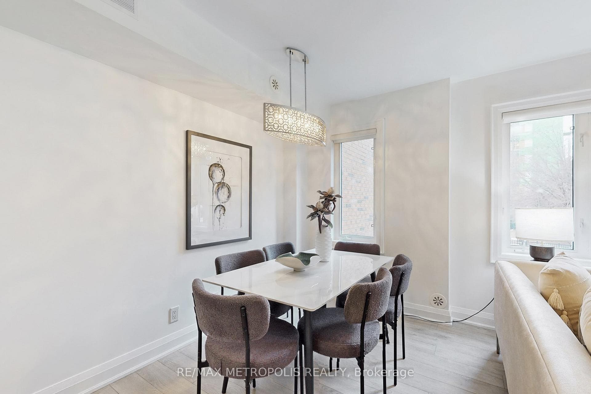 12 Sudbury Street 404, Toronto C01, ON M6J 3W7, Toronto C01, ON — photo 10 of 50