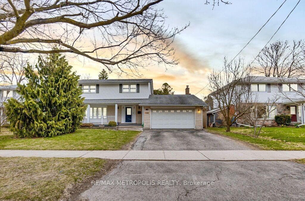 100 Warren Road, Kitchener, ON N2M 4T4, Kitchener, ON — photo 1 of 37