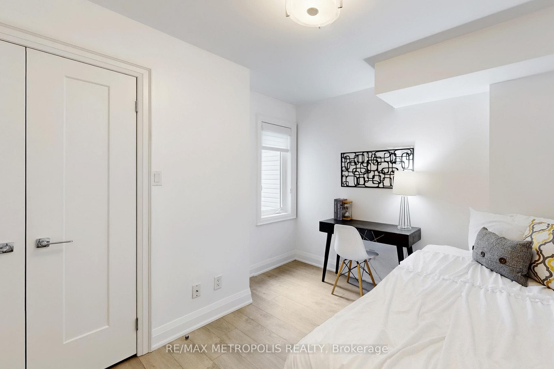 12 Sudbury Street 404, Toronto C01, ON M6J 3W7, Toronto C01, ON — photo 20 of 50