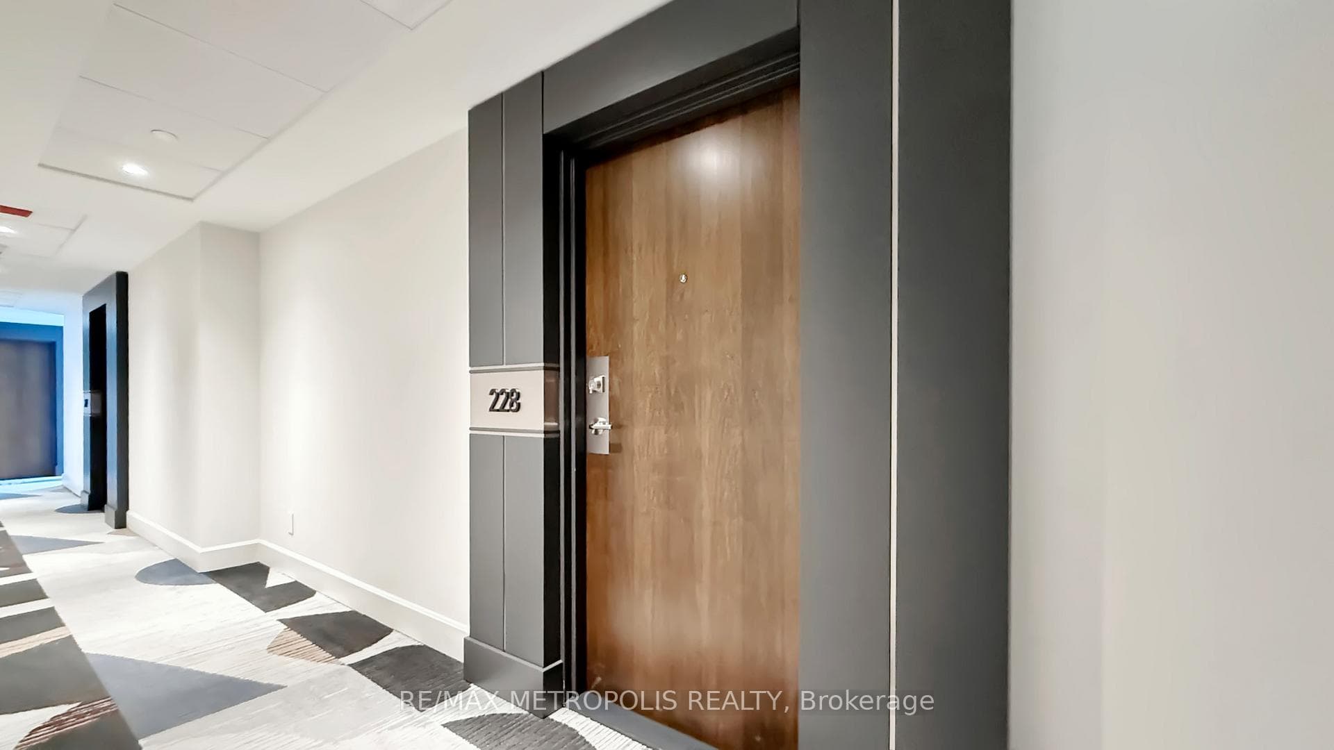 701 Sheppard Avenue W 228, Toronto C06, ON M3H 0B2, Toronto C06, ON — photo 29 of 50