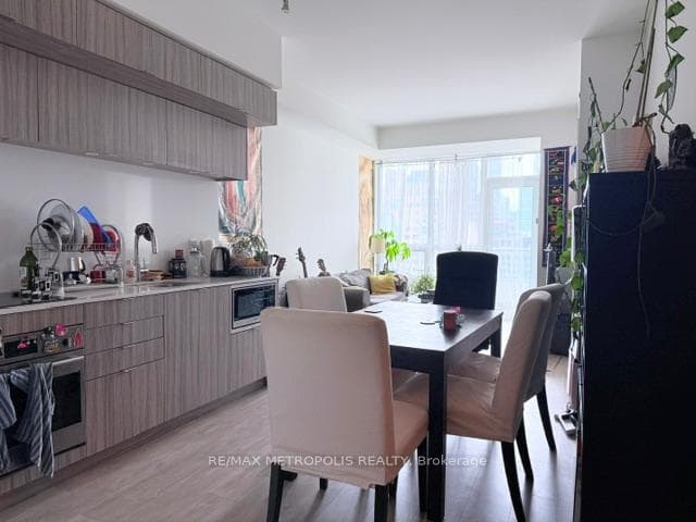 38 Cameron Street 1120, Toronto C01, ON M5T 0C3, Toronto C01, ON — photo 30 of 36