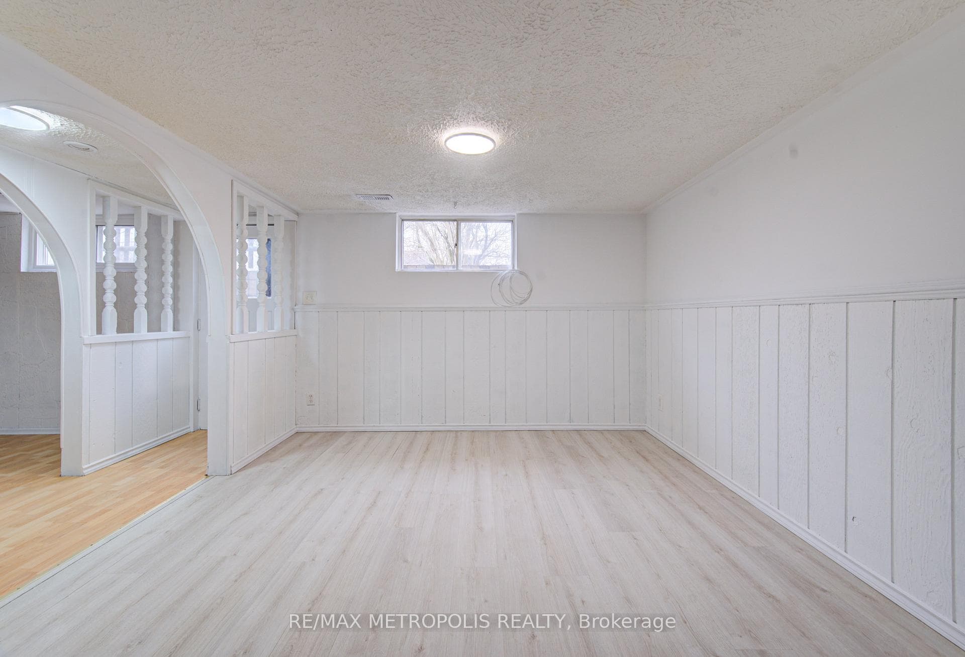 93 Linnwood Avenue, Cambridge, ON N1R 1V2, Cambridge, ON — photo 9 of 42