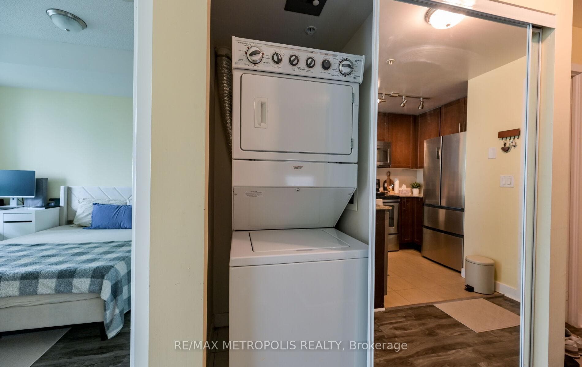 3985 Grand Park Drive 1004, Mississauga, ON L5B 0H8, Mississauga, ON — photo 27 of 43