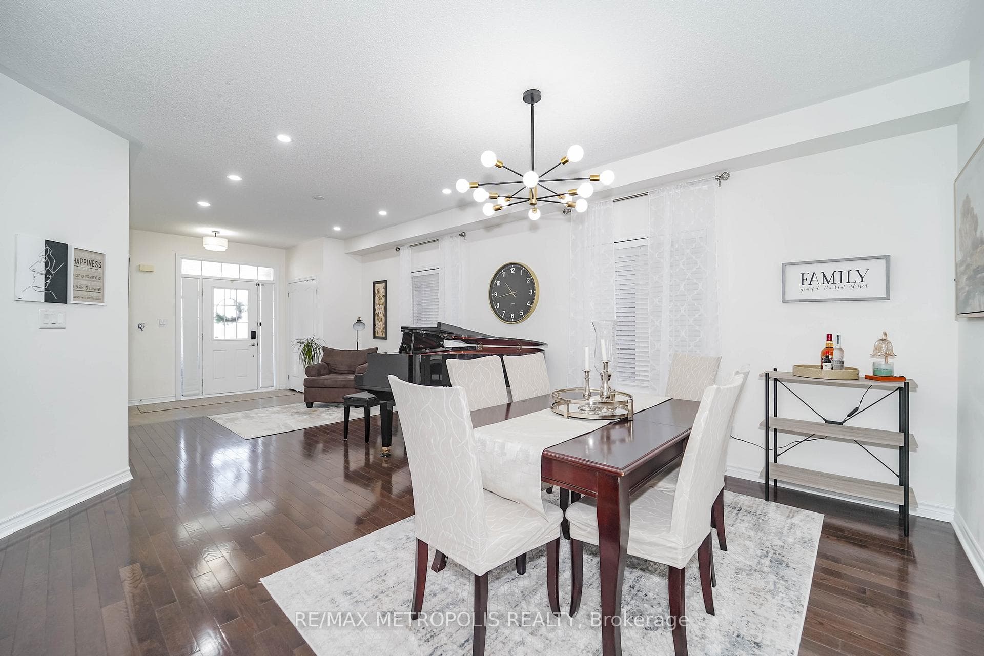 82 Mcroberts Crescent, Clarington, ON L1E 0H4, Clarington, ON — photo 14 of 50