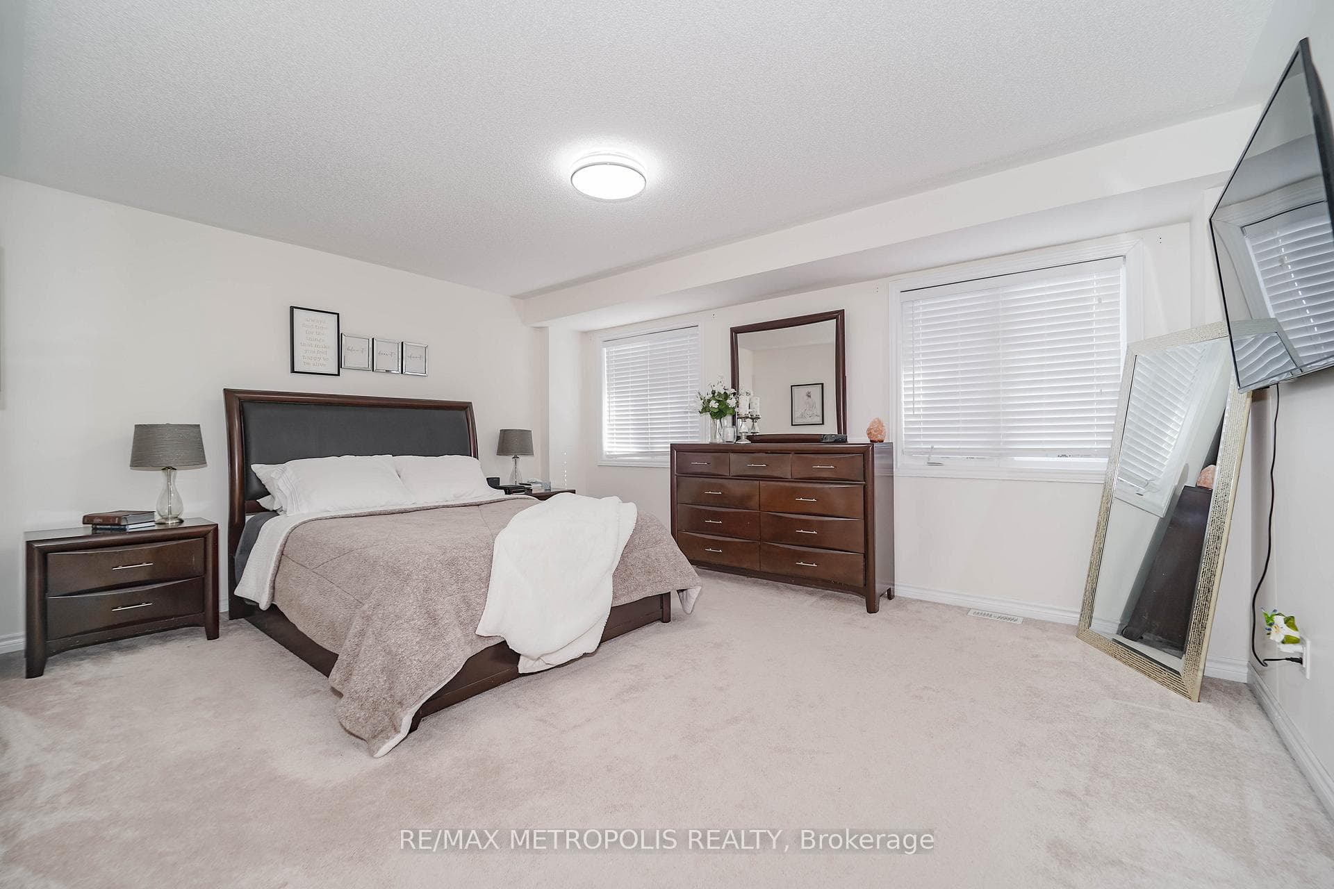 82 Mcroberts Crescent, Clarington, ON L1E 0H4, Clarington, ON — photo 41 of 50