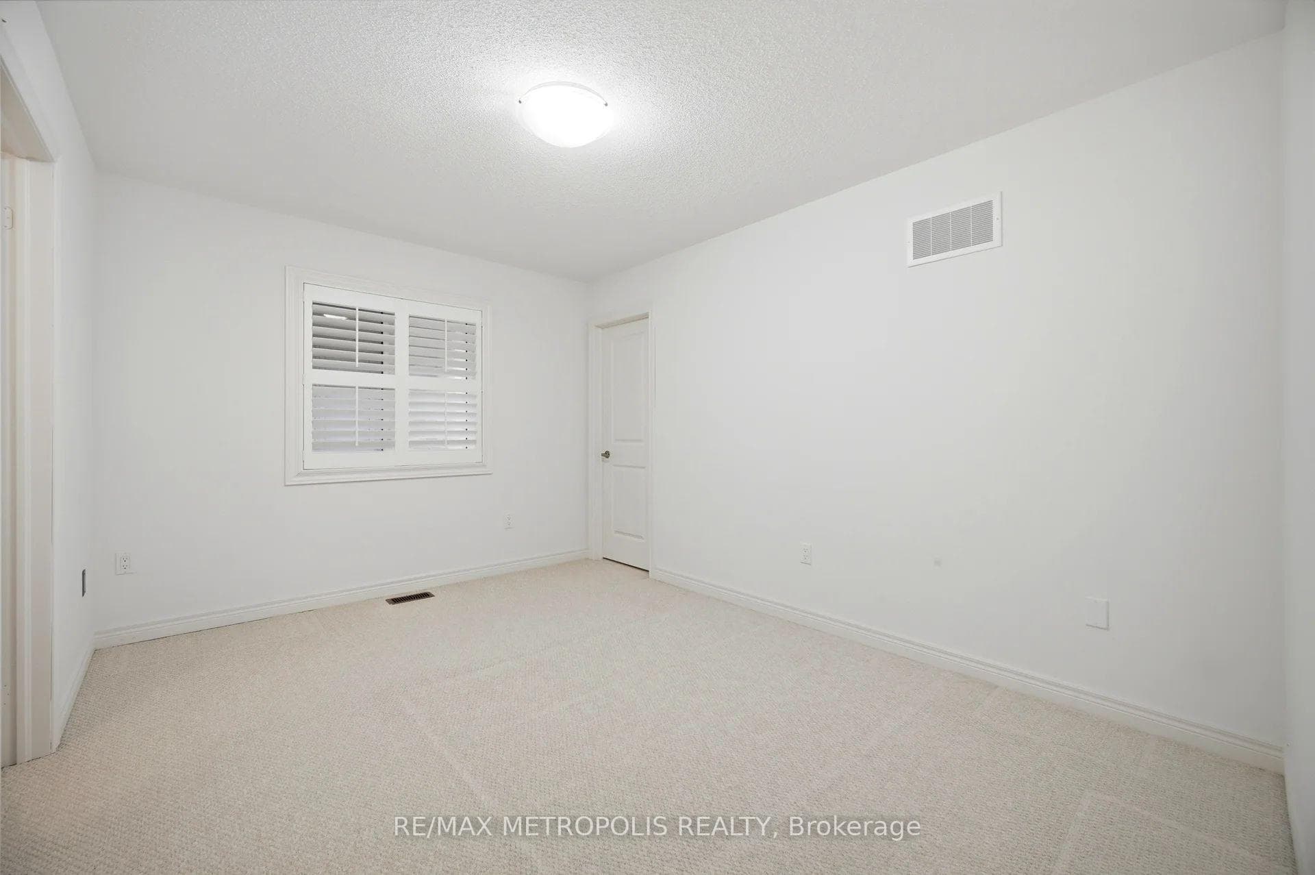 223 Inverness Way S, Bradford West Gwillimbury, ON L3Z 0W5, Bradford West Gwillimbury, ON — photo 86 of 95