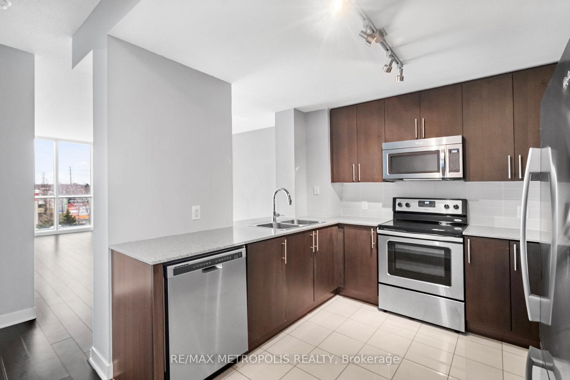 3985 Grand Park Drive 305, Mississauga, ON L5B 0H8, Mississauga, ON — photo 6 of 27