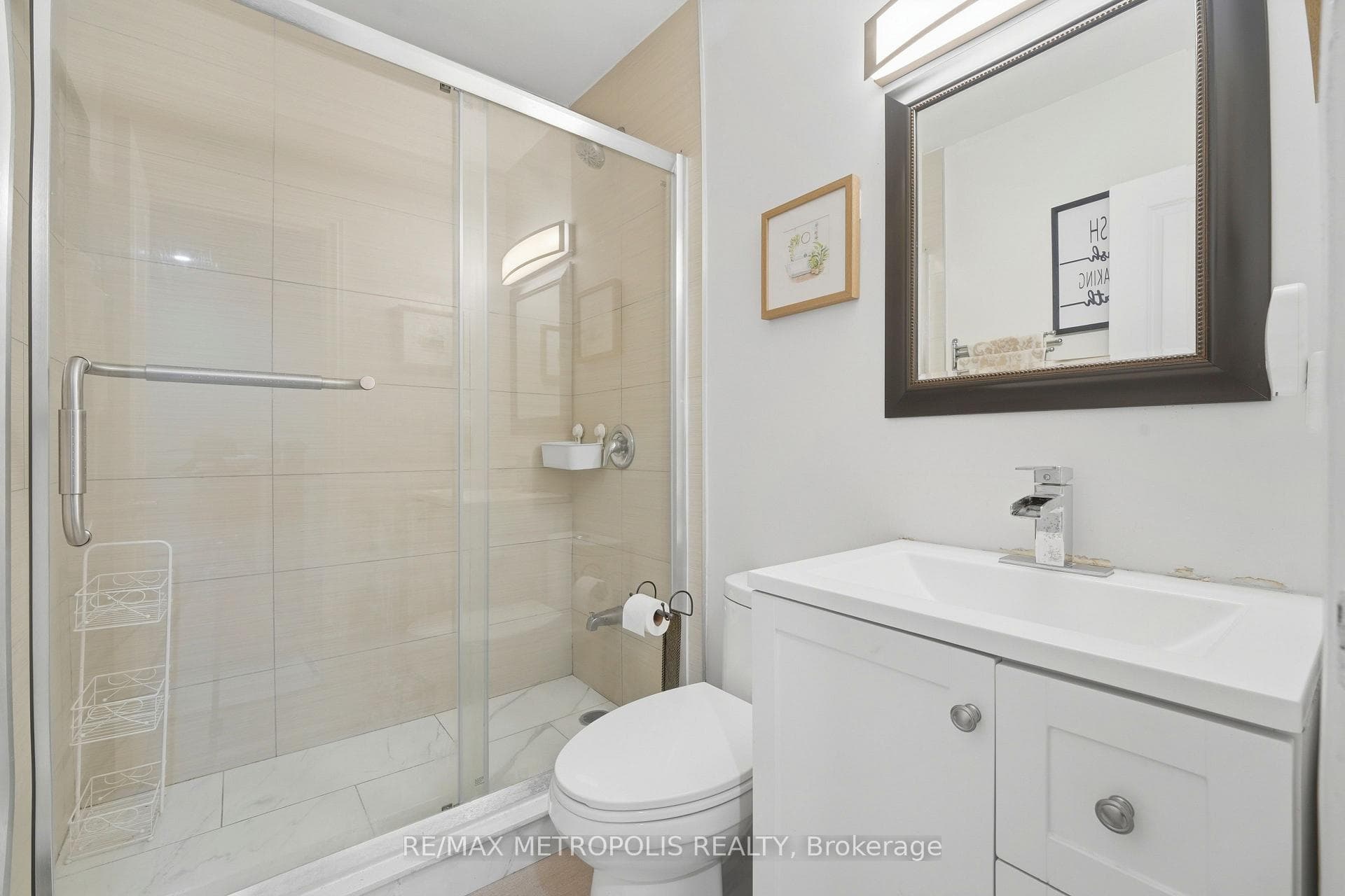 5877 Bathurst Street 205, Toronto C07, ON M2R 1Y7, Toronto C07, ON — photo 20 of 26