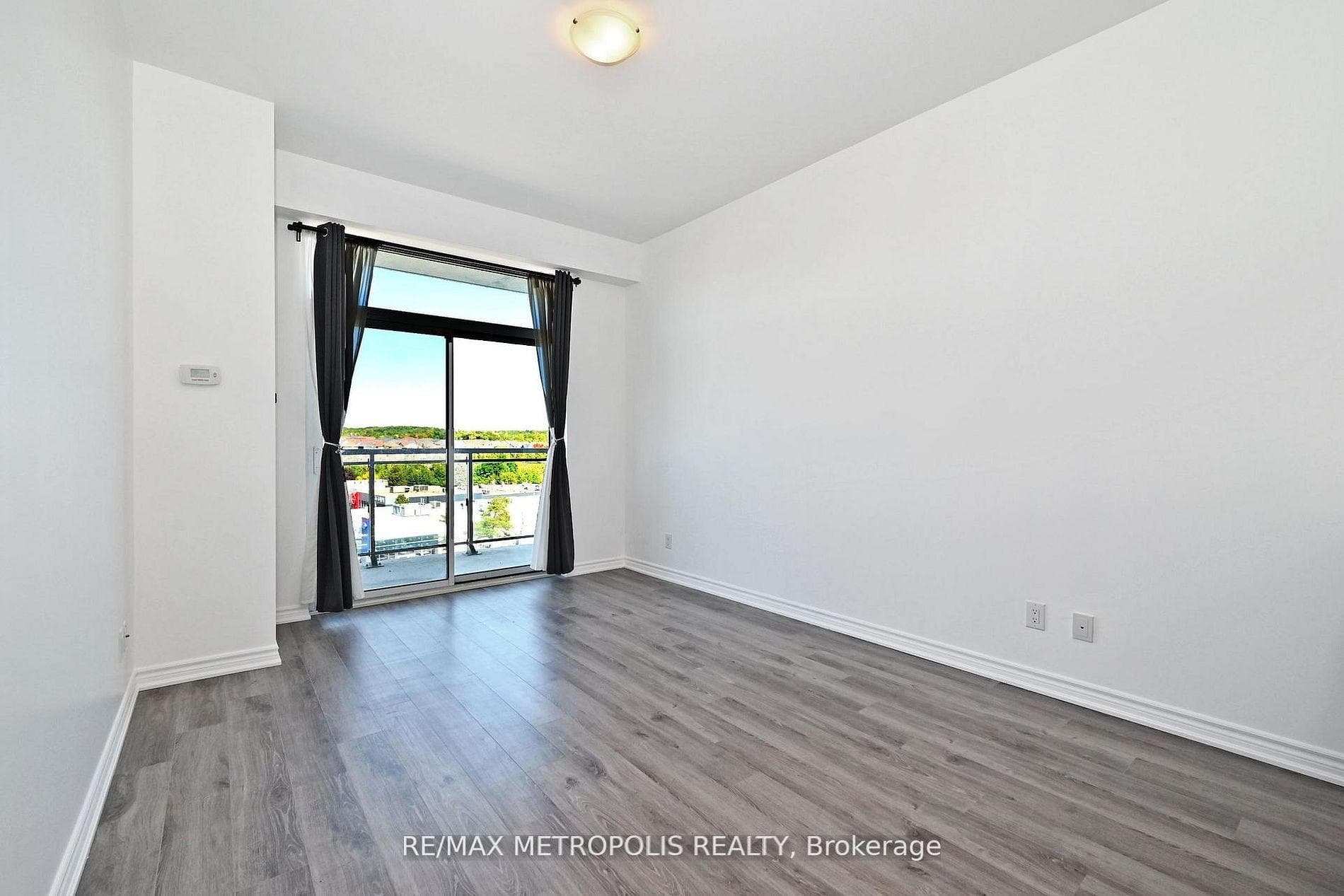 11611 Yonge Street 809, Richmond Hill, ON L4E 1G2, Richmond Hill, ON — photo 11 of 43