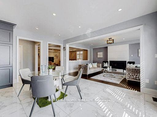 126 Silk Twist Drive, East Gwillimbury, ON L9N 0W1, East Gwillimbury, ON — photo 11 of 35
